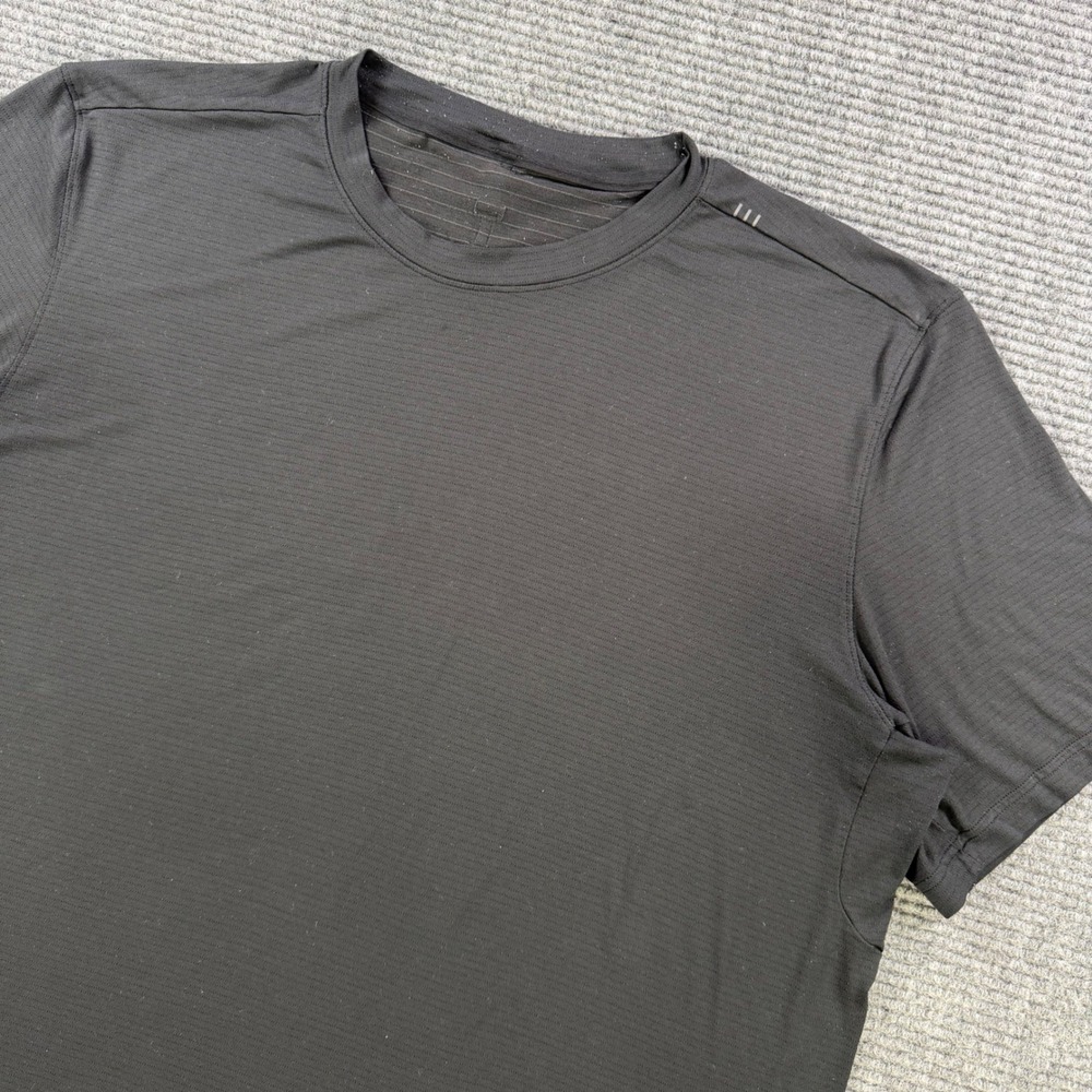 Lululemon Metal Vent Tech Short Sleeve Shirt Black Mens 2XL Training Tee No Tag